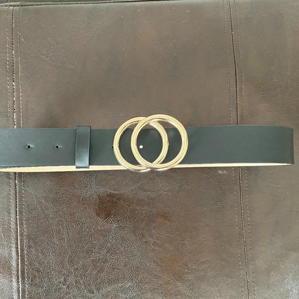 Black and Gold Women's Belt